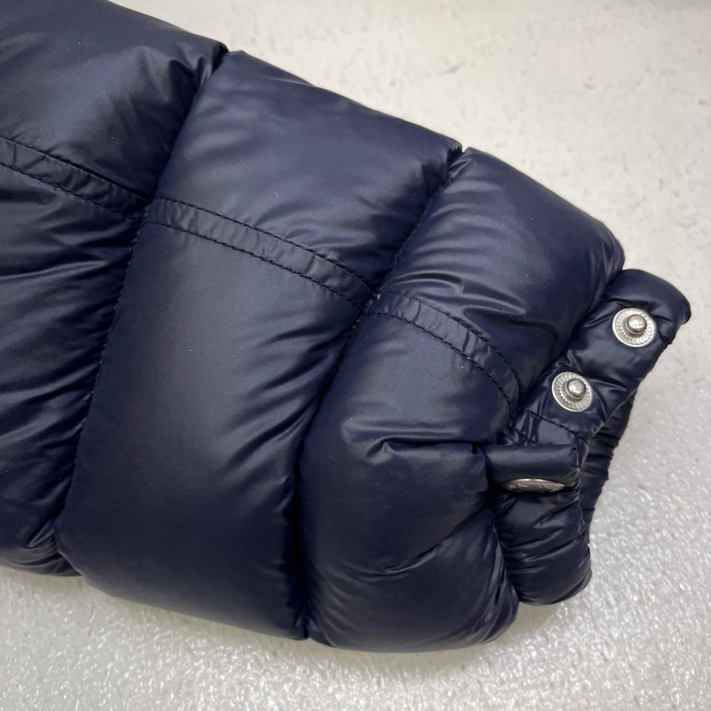 【中古】PRADA | プラダ 国内正規品 ダウンジャケット SGA654R142AR0 ネイビー サイズ：48【加古川店】