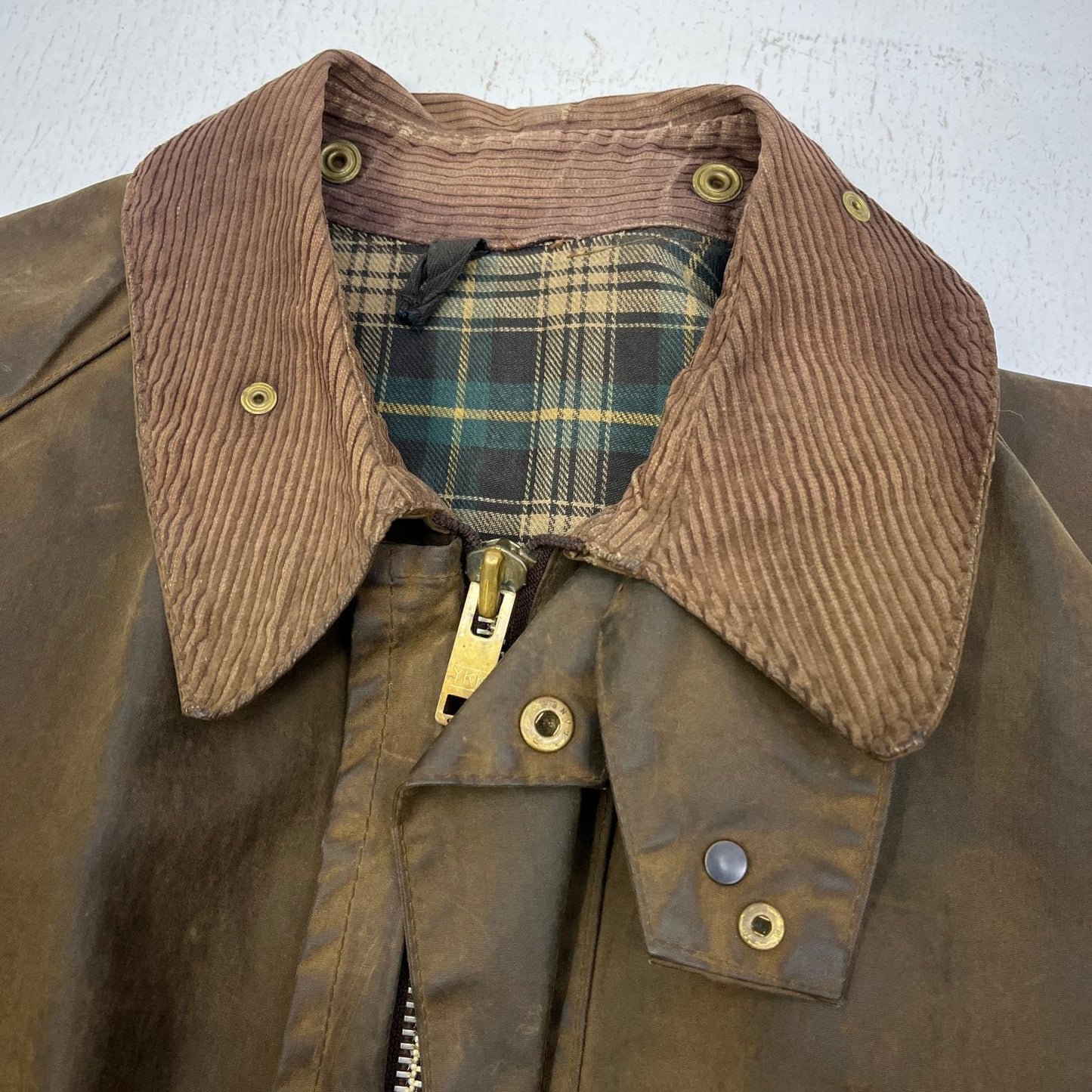 【中古】Barbour | バーブァー SOLWAY ZIPPER その他アウター カーキ【加古川店】
