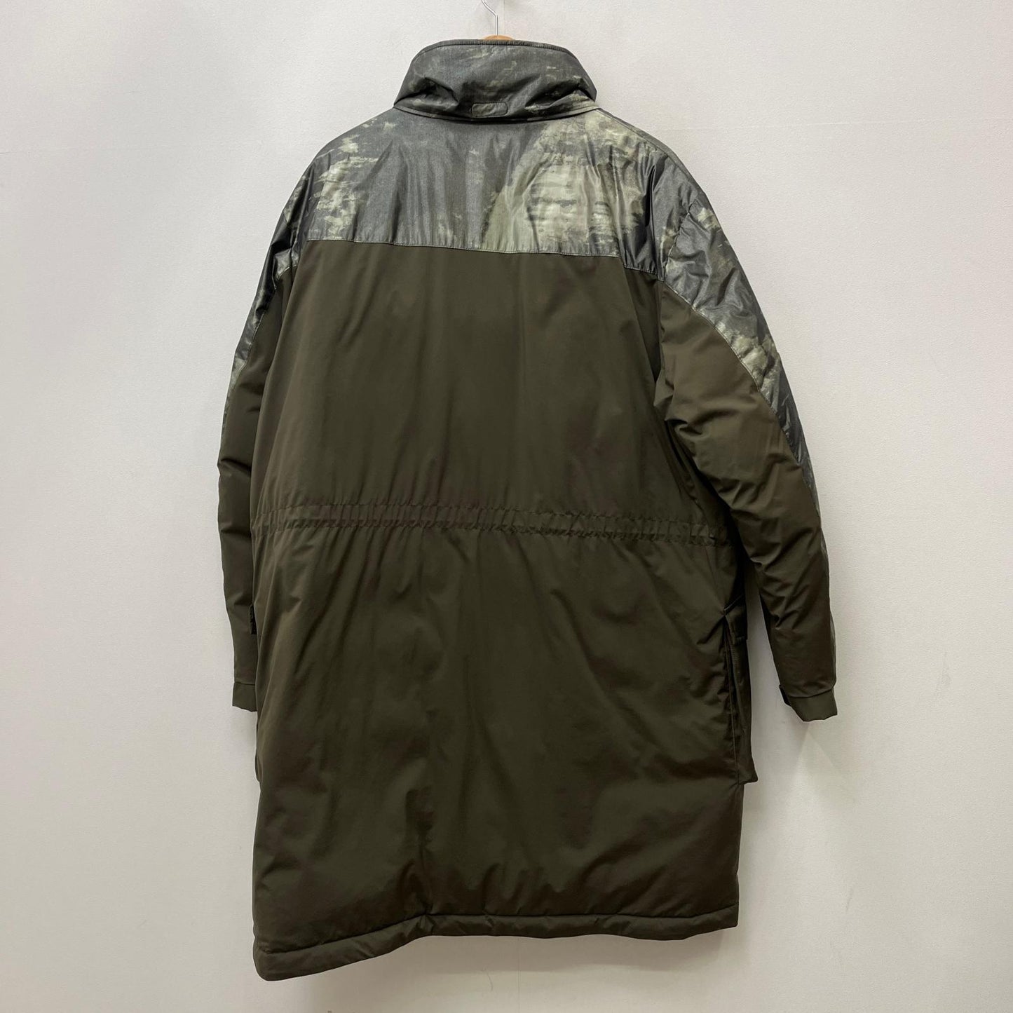 【中古】TATRAS | タトラス CARONDA 国内正規品 ダウンジャケット mtat20a4706-d カーキ サイズ：5【加古川店】