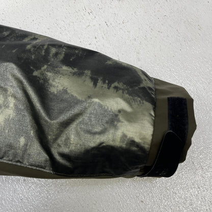 【中古】TATRAS | タトラス CARONDA 国内正規品 ダウンジャケット mtat20a4706-d カーキ サイズ：5【加古川店】