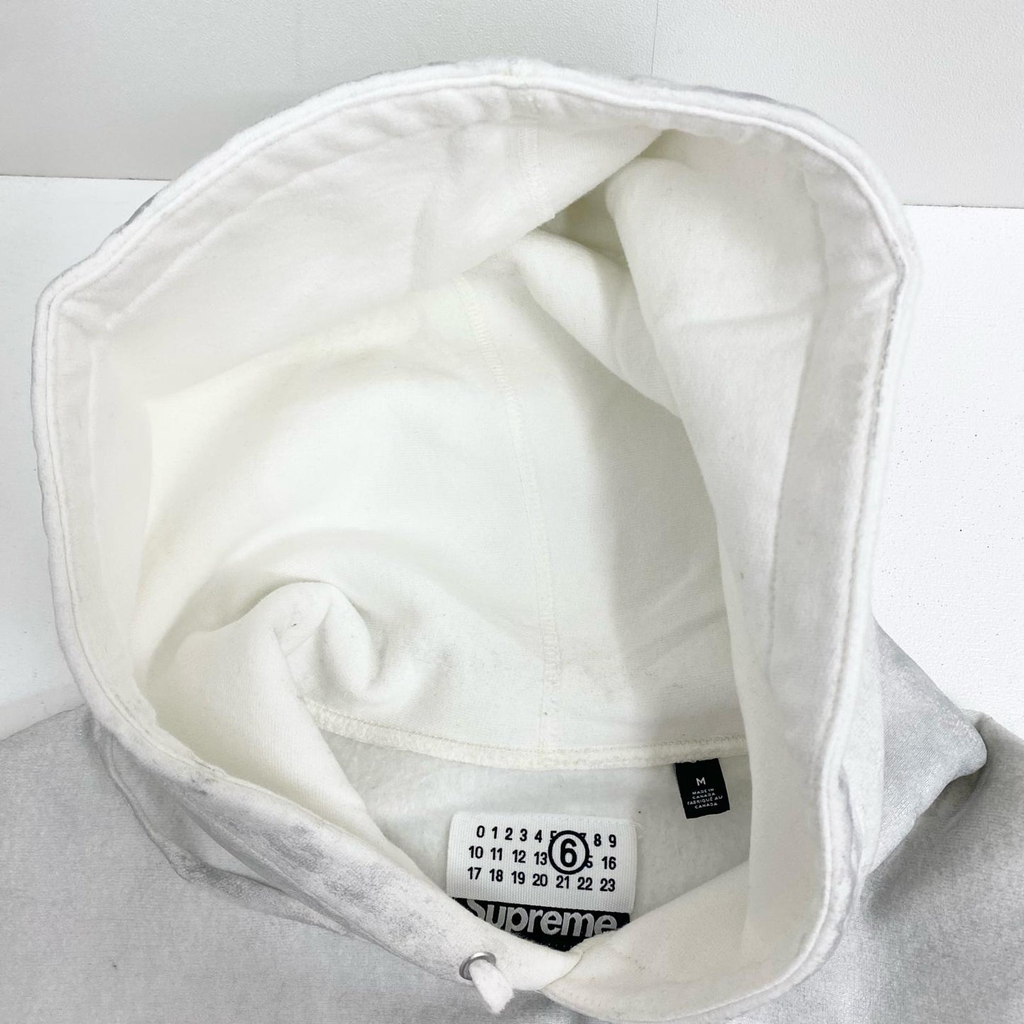 Supreme | シュプリーム x MM6 Maison Margiela Foil Box Logo Hooded プルオーバーパーカー アイボリー Mサイズ 24SS パーカー アイボリー サイズ：M