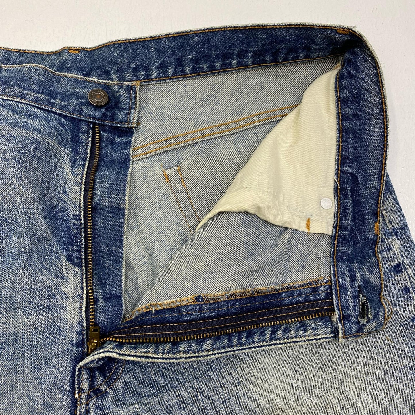 【中古】Levi's | リーバイス lot:517-0217 66前期 76年 9月 small e 裏ボタン2 黒カン デニムパンツ インディゴ サイズ：38【加古川店】
