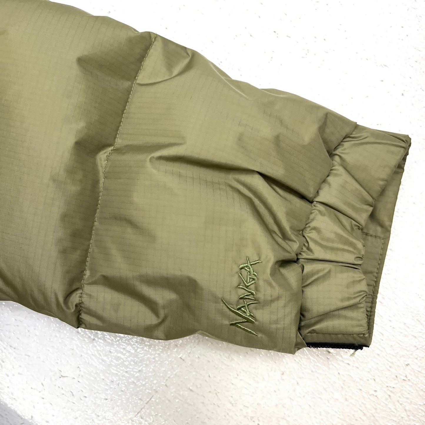 【中古】NANGA | ナンガ DOORS AURORA ダウンジャケット DR17-17H701 カーキ サイズ：M【加古川店】
