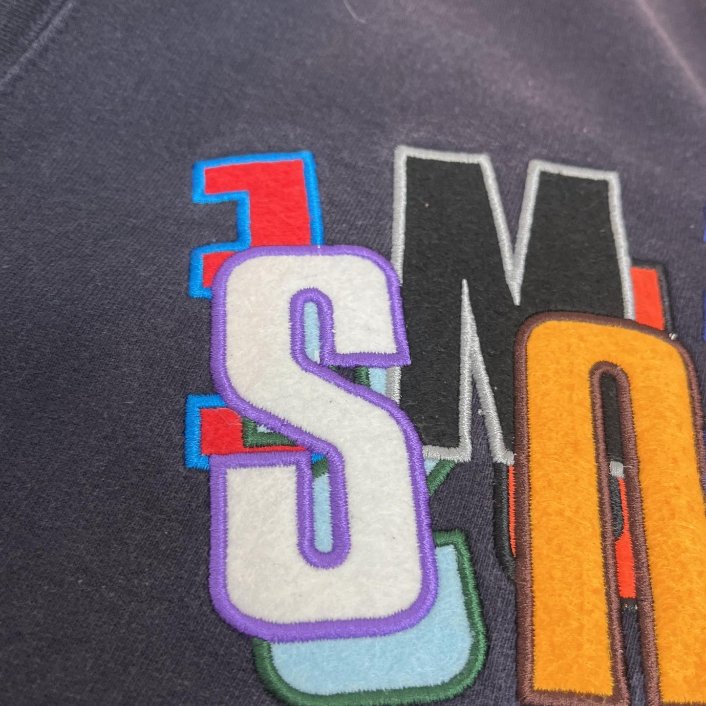 Supreme | シュプリーム Stacked Crewneck 年式:21SS 日焼け スウェット ネイビー サイズ：M【加古川店】