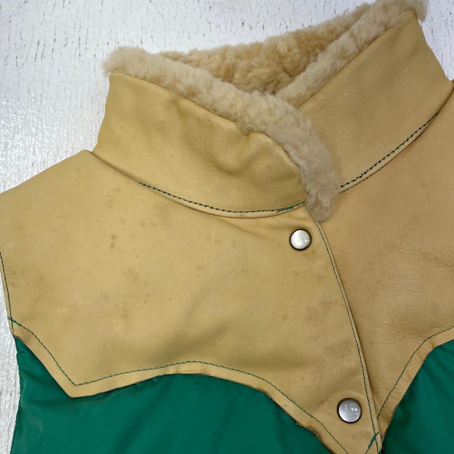 【中古】Rocky Mountain FeatherBed | ロッキーマウンテンフェザーベッド ダウンベスト 450-422-50 グリーン サイズ：M【加古川店】