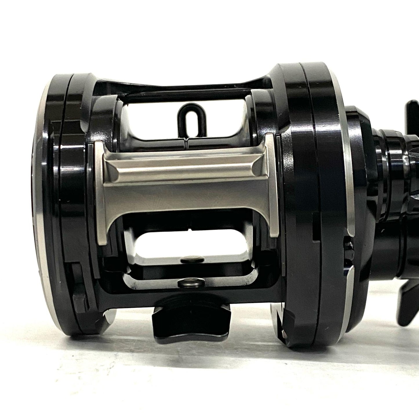 【中古】【フィッシング/釣り/釣具/リール】 【ベイトリール/右ハンドル】Daiwa | ダイワ 18リョウガ 1520-CC カスタムハンドル【加古川店】