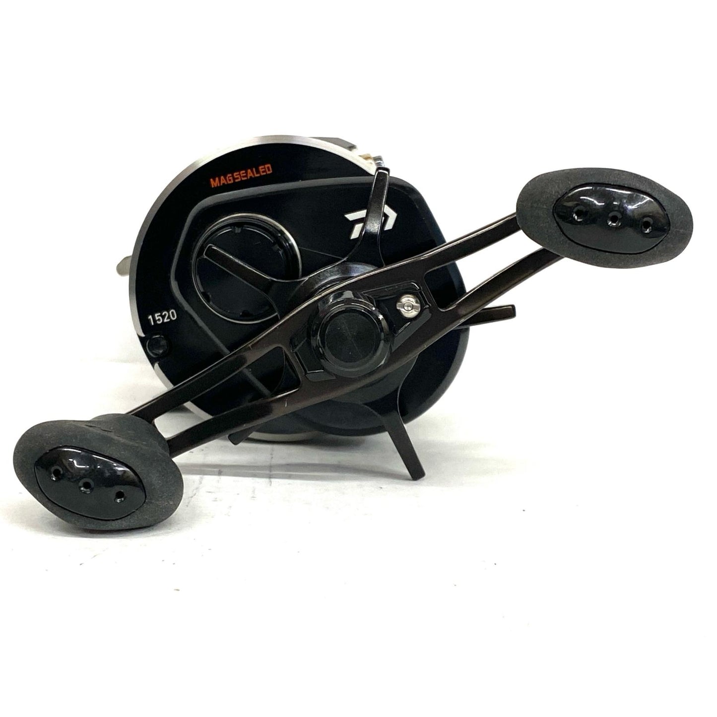【中古】【フィッシング/釣り/釣具/リール】 【ベイトリール/右ハンドル】Daiwa | ダイワ 18リョウガ 1520-CC カスタムハンドル【加古川店】