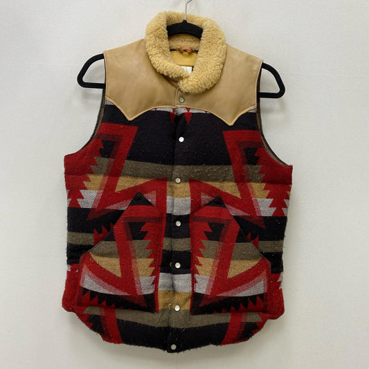 【中古】Rocky Mountain FeatherBed | ロッキーマウンテンフェザーベッド ネイティブ柄 ダウンベスト ダウンベスト サイズ：36【加古川店】