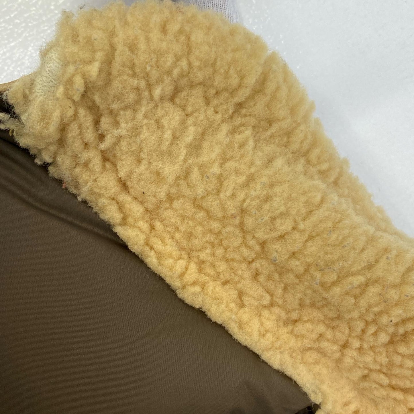 【中古】Rocky Mountain FeatherBed | ロッキーマウンテンフェザーベッド ネイティブ柄 ダウンベスト ダウンベスト サイズ：36【加古川店】