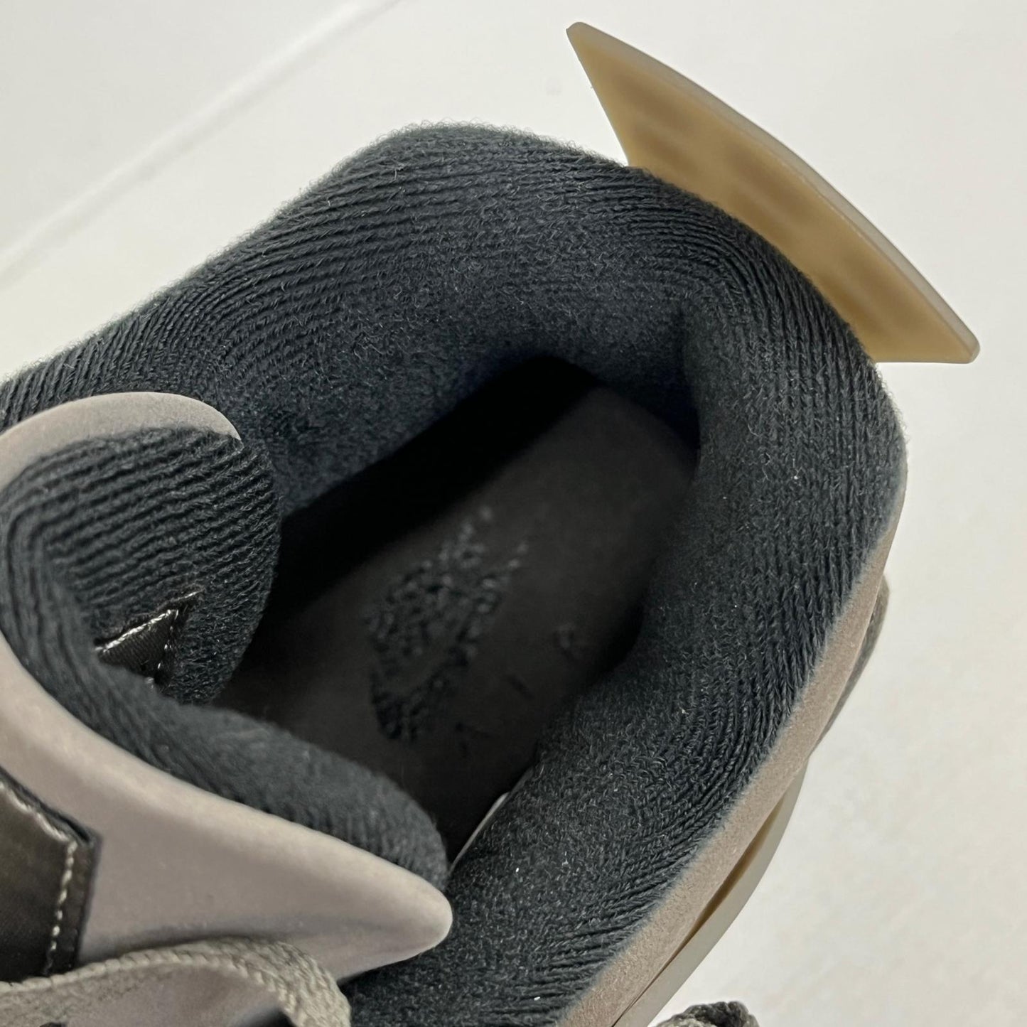【中古】NIKE | ナイキ Air Jordan 4 Retro スニーカー FV5029-200 ブラウン 28.5cm【加古川店】