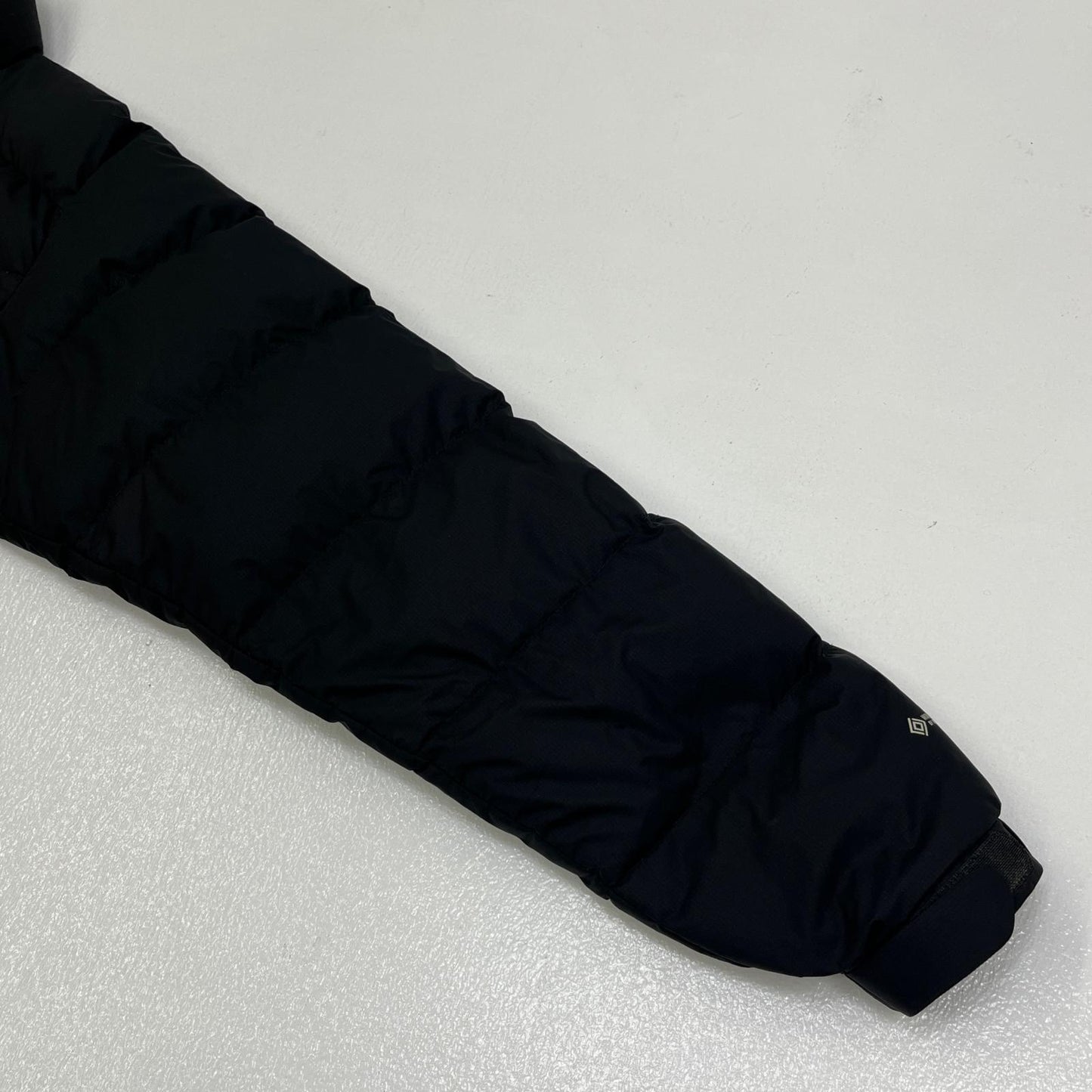 【中古】mont-bell | モンベル パーマフロスト ダウンジャケット 1101626 ブラック サイズ：M【加古川店】