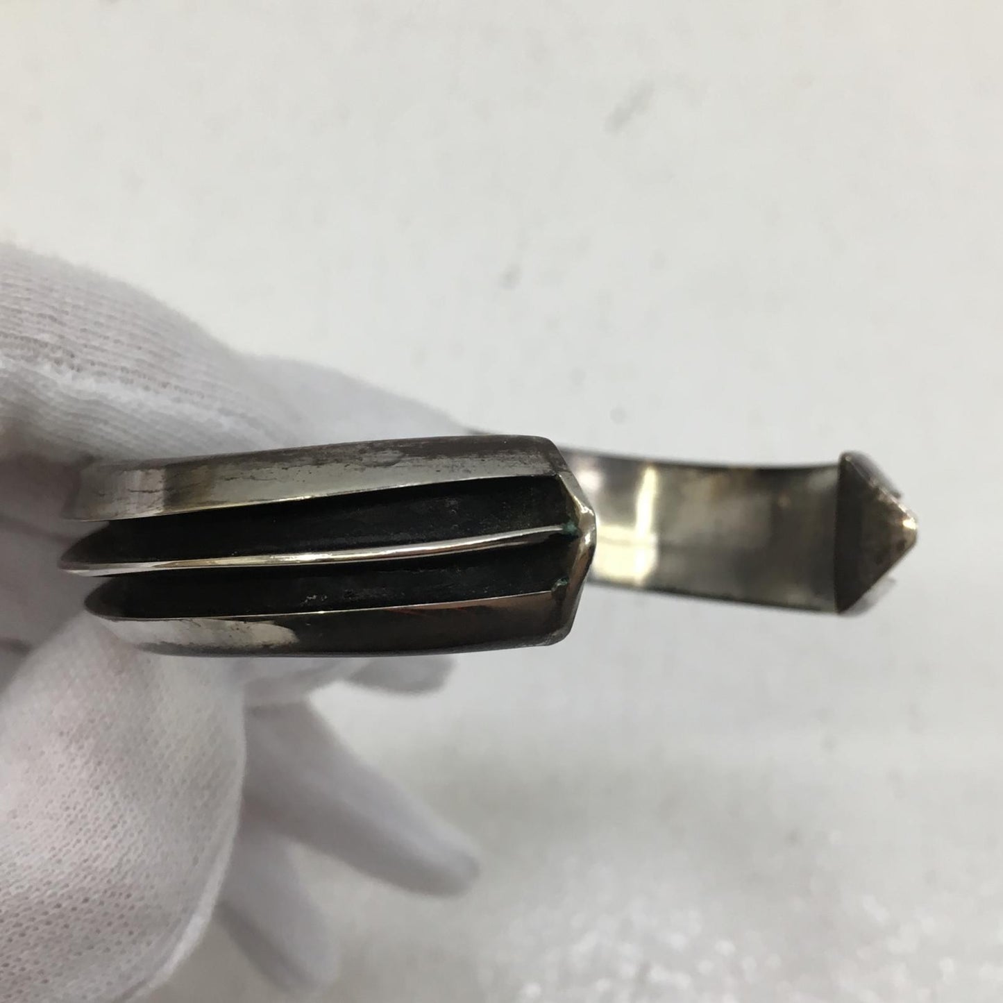 【中古】NAVAJO（ナバホ族） | ナバホゾク TOM HAWK 3ライン バングル【加古川店】