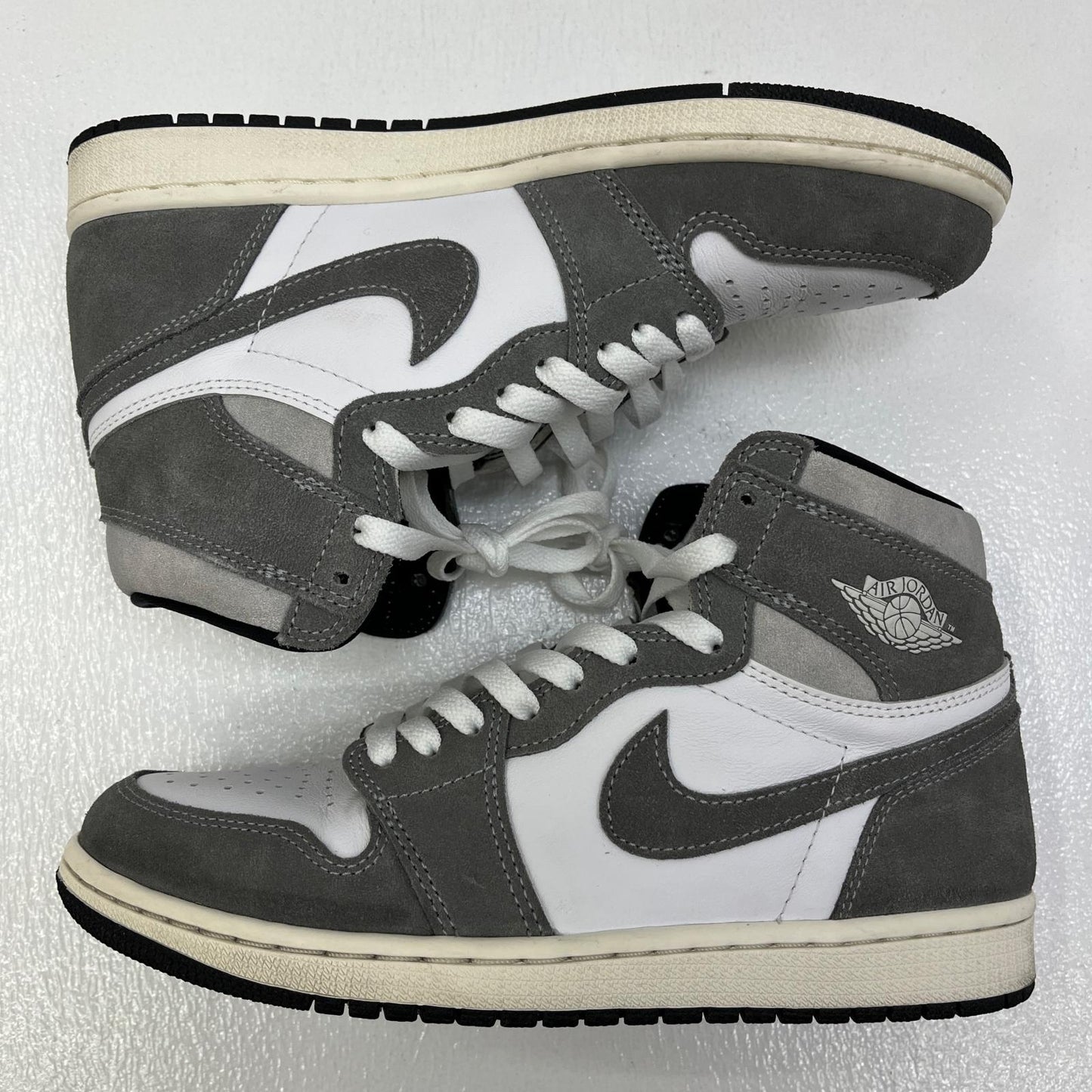 【中古】NIKE | ナイキ Air Jordan 1 Retro High OG Smoke Grey スニーカー dz5485-051 グレー 26cm【加古川店】