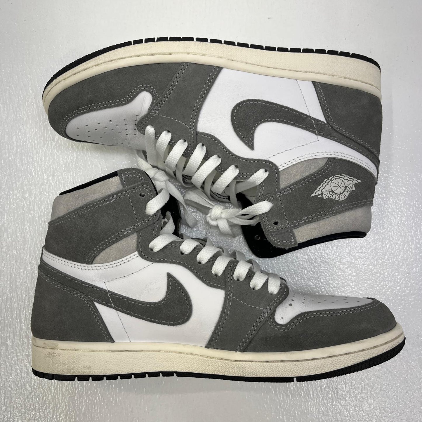 【中古】NIKE | ナイキ Air Jordan 1 Retro High OG Smoke Grey スニーカー dz5485-051 グレー 26cm【加古川店】