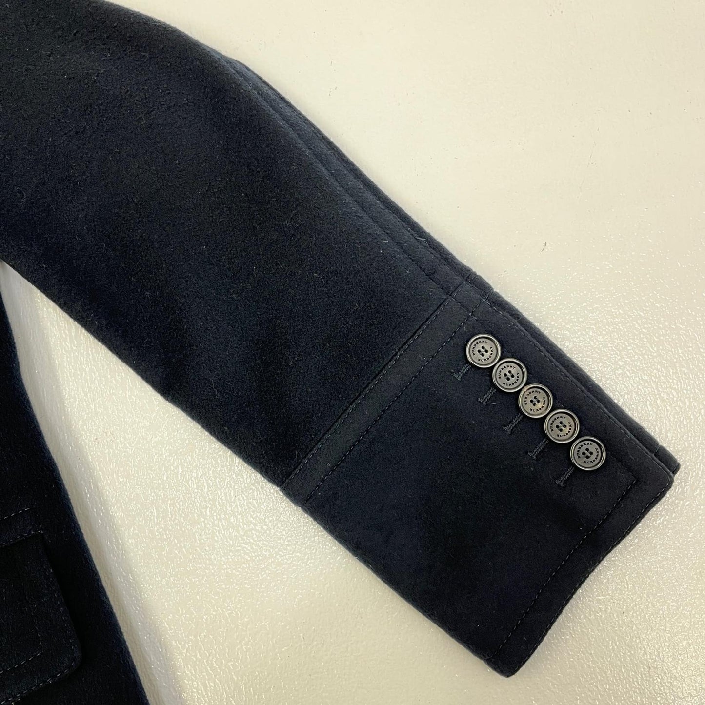 【中古】BURBERRY London England | バーバリーロンドンイングランド ピーコート ブラック サイズ：50【加古川店】