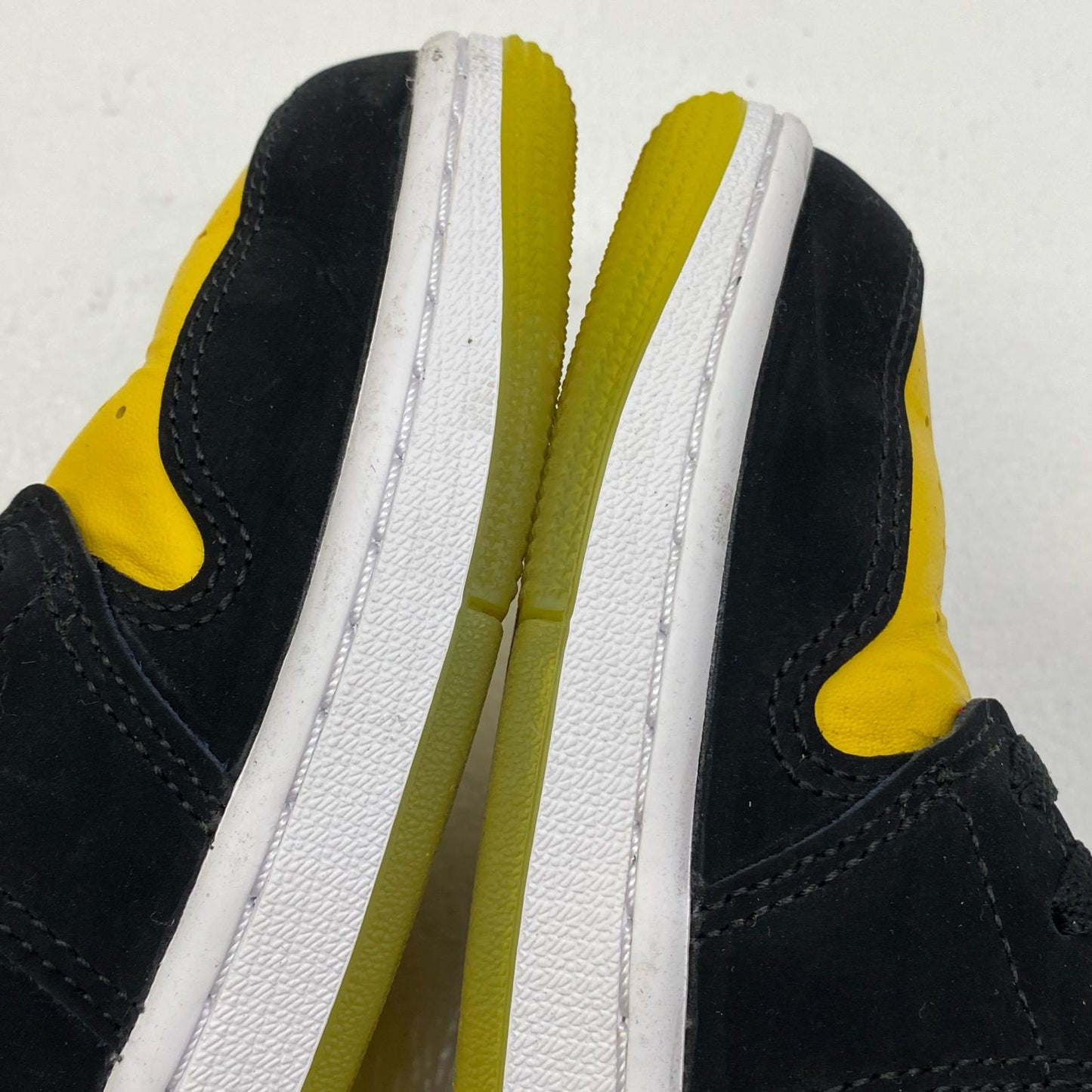 【中古】NIKE | ナイキ Air Jordan 1 Mid SE スニーカー HJ6654-071 イエロー 27cm【加古川店】