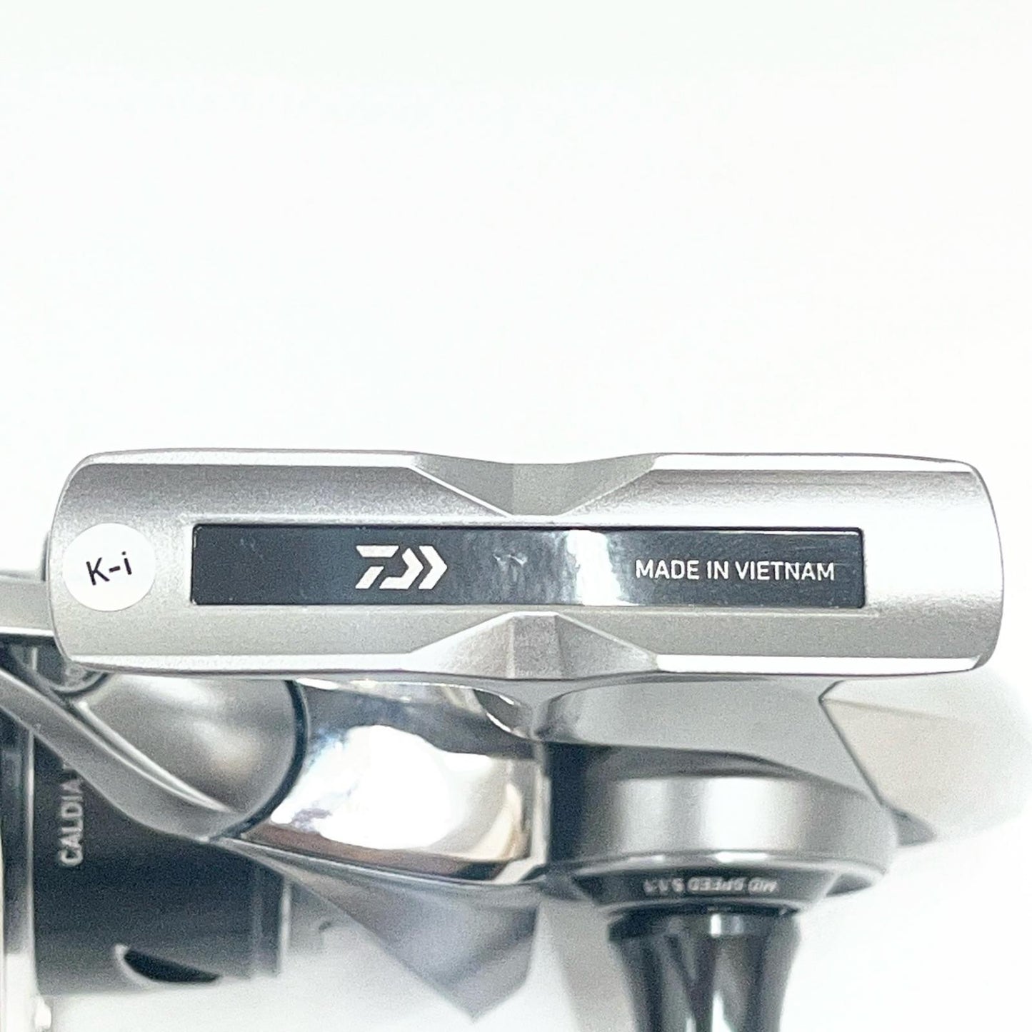 【中古】【フィッシング/釣り/釣具/リール】 【スピニングリール】Daiwa | ダイワ 25カルディアFCLT 2000S【加古川店】