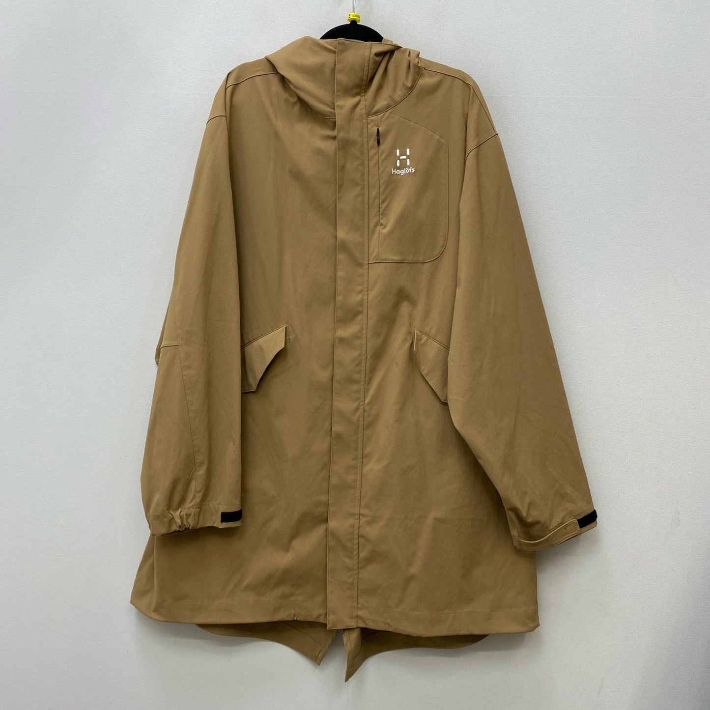 【中古】HAGLOFS | ホグロフス その他アウター ベージュ サイズ：L【加古川店】