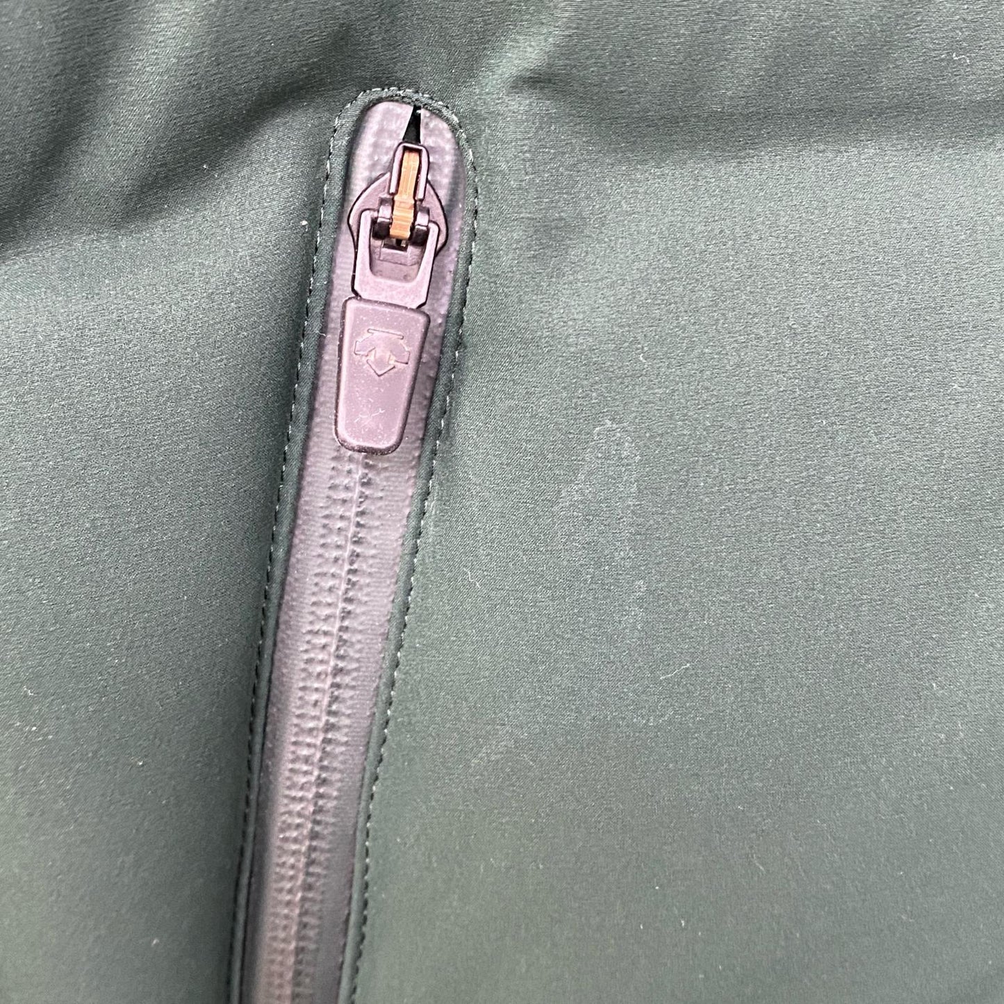 【中古】DESCENTE | デサント 水沢ダウン ダウンジャケット D0R-G8518 グリーン サイズ：M【加古川店】