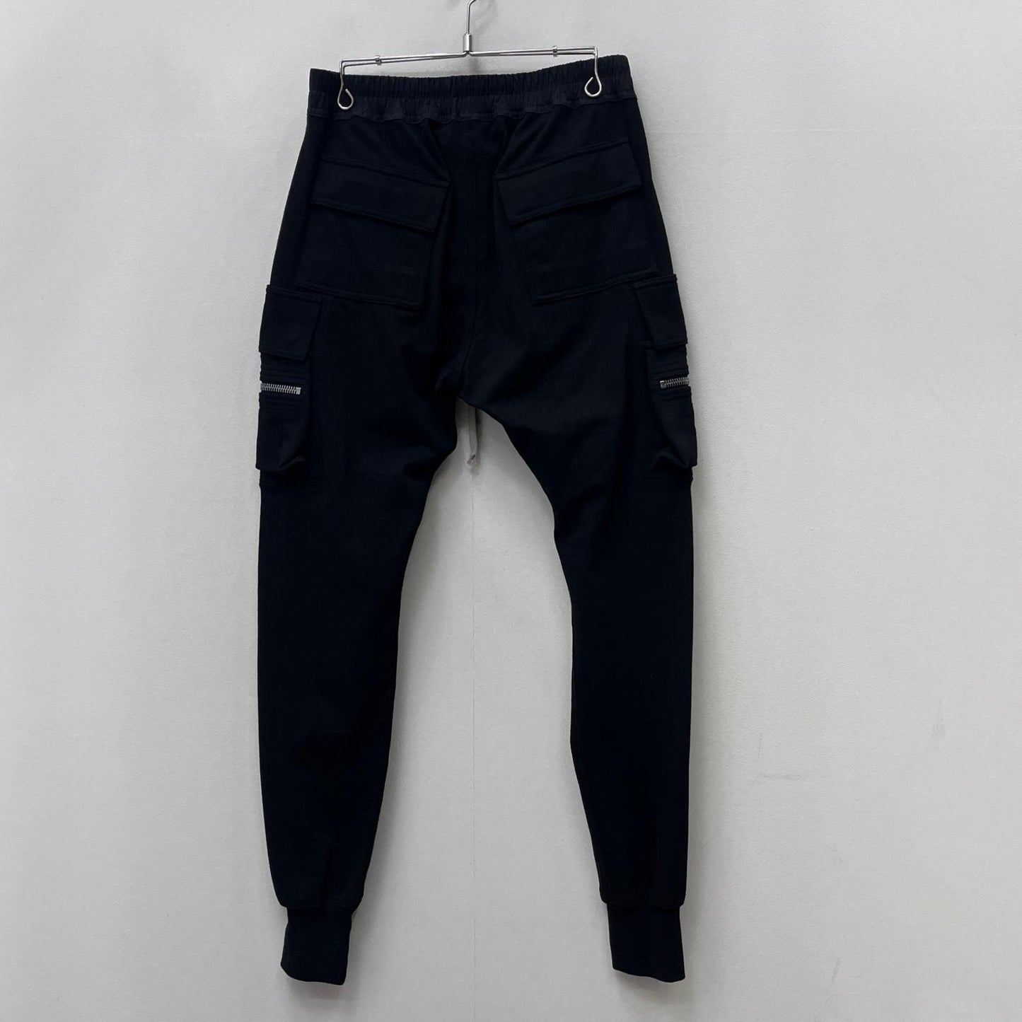 【中古】Rick Owens | リックオウエンス MASTODON CARGO カーゴパンツ RU01E5396 ブラック サイズ：50【加古川店】