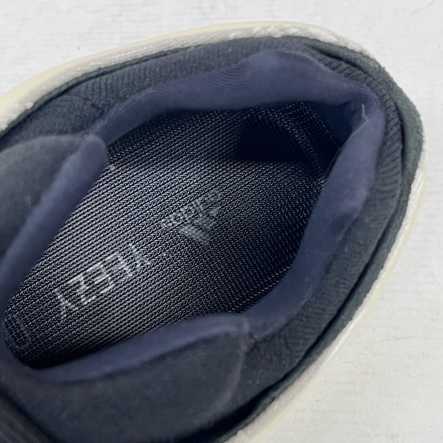 【中古】adidas | アディダス YEEZY 700V3 Azael スニーカー FW4980 27.5cm【加古川店】
