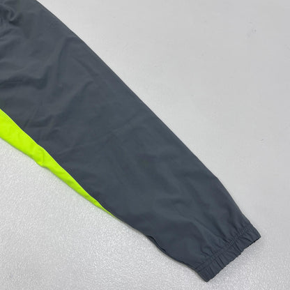 【中古】PALACE SKATEBOARDS | パレススケートボード xNIKE total p90 track jacket ジャージ P29NJK002 グレー サイズ：XL【加古川店】