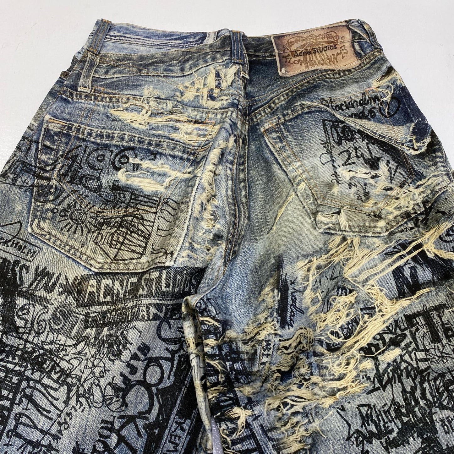 【中古】ACNE STUDIOS | アクネストゥディオズ SUPER BAGGY FIT JEANS:転写ﾌﾟﾘﾝﾄ 国内正規品 デニムパンツ FN-MN-TROU001097 インディゴ【加古川店】