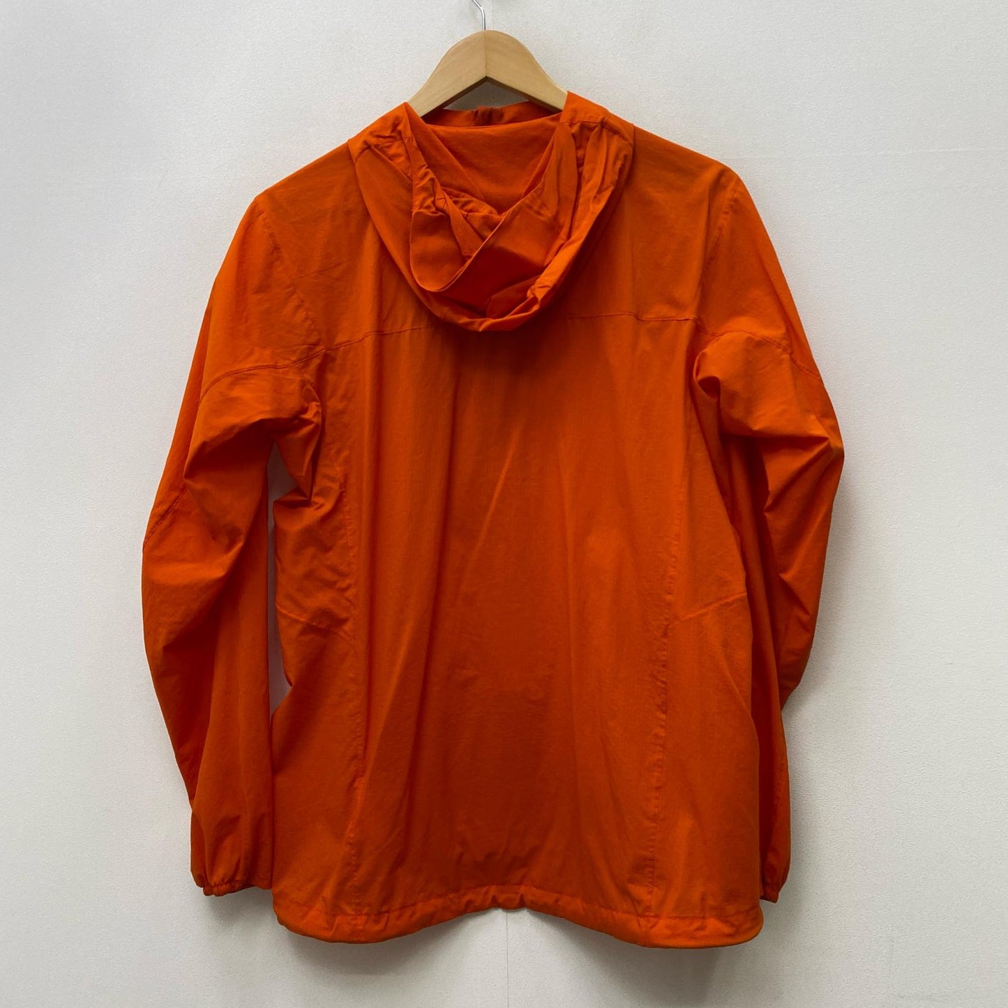 【中古】ARC'TERYX | アークテリクス SQUAMISH HOODY ナイロンジャケット 25172 オレンジ サイズ：S【加古川店】