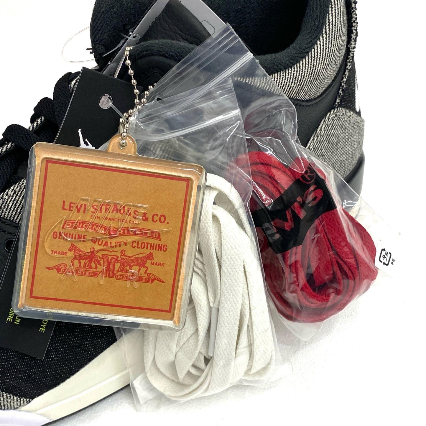 【中古】NIKE | ナイキ Levi's Air Jordan 3 Retro SP スニーカー IR0914-400 29cm【加古川店】