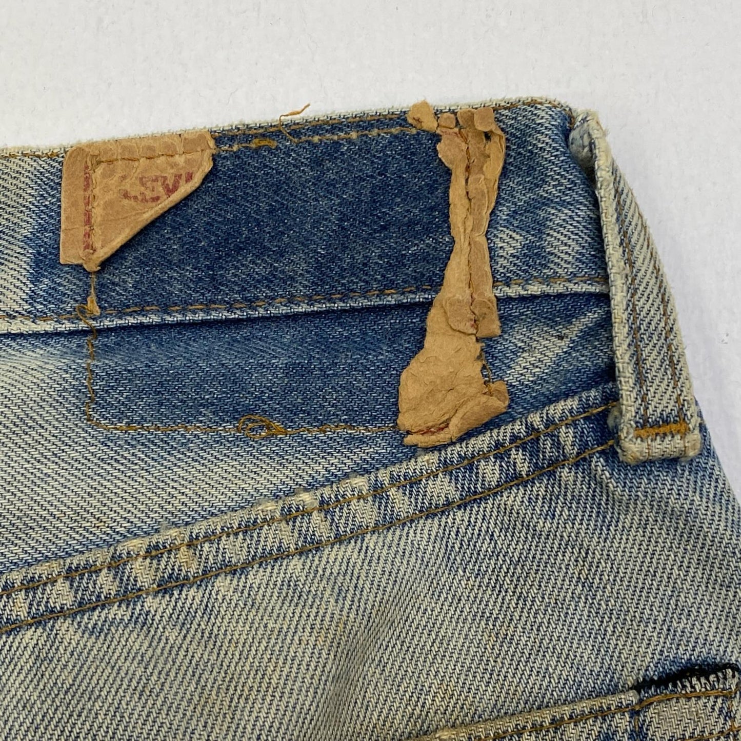 【中古】Levi's | リーバイス lot:501赤耳 デニムパンツ インディゴ サイズ：30【加古川店】