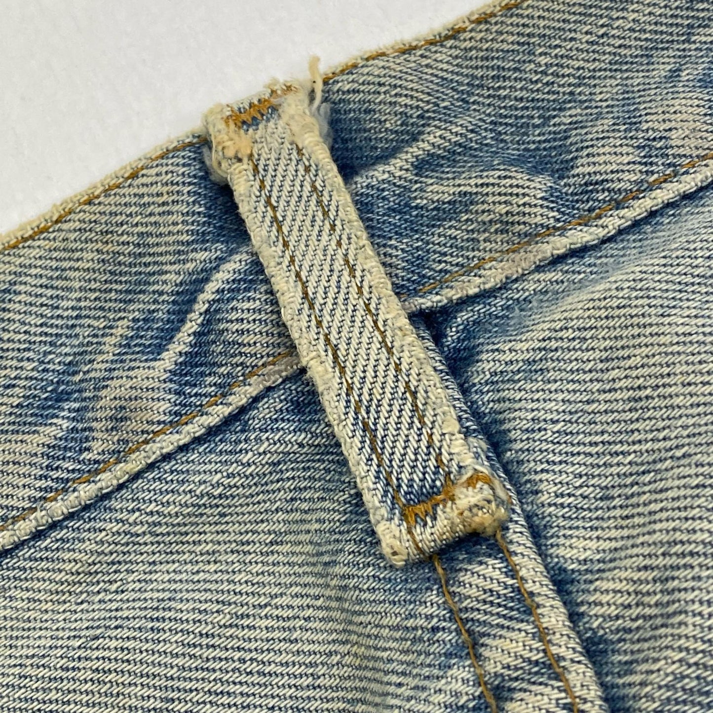 【中古】Levi's | リーバイス lot:501赤耳 デニムパンツ インディゴ サイズ：30【加古川店】