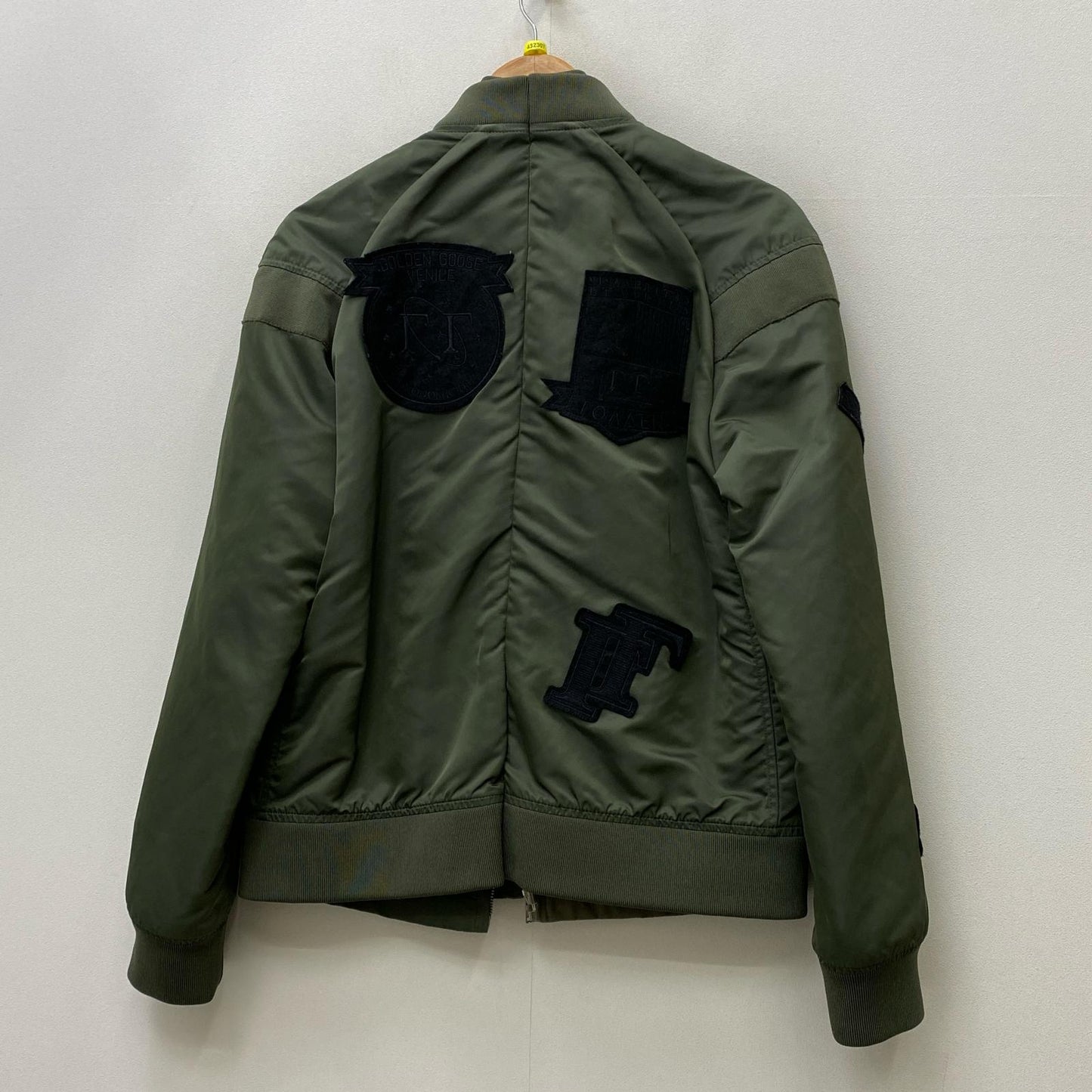 【中古】GOLDEN GOOSE DELUXE BRAND | ゴールデングースデラックスブランド ブランド名:GOLDEN GOOSE ミリタリージャケット カーキ【加古川店】