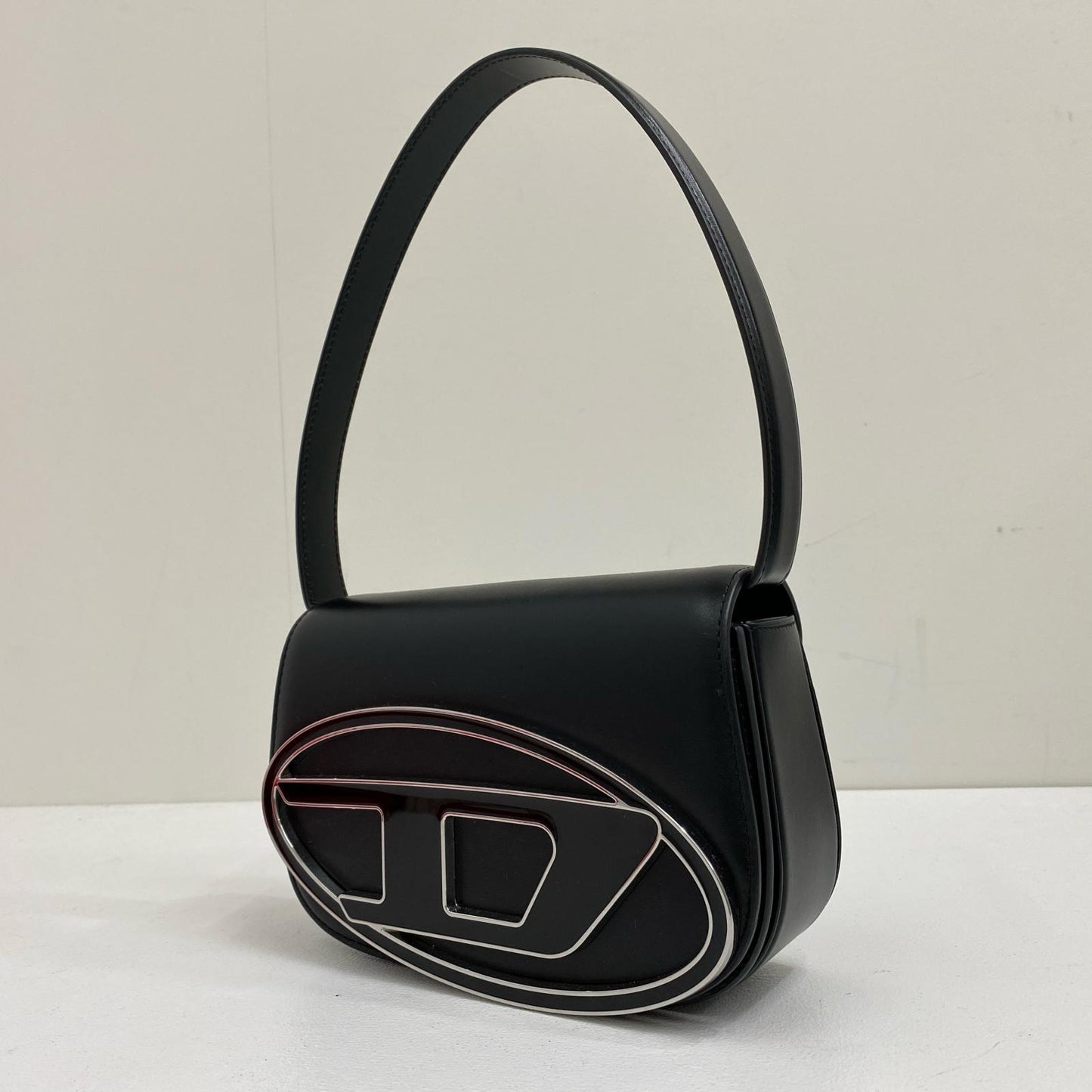【中古】DIESEL | ディーゼル レザークロスボディバッグ ショルダーバッグ X08396PR818 ブラック【加古川店】