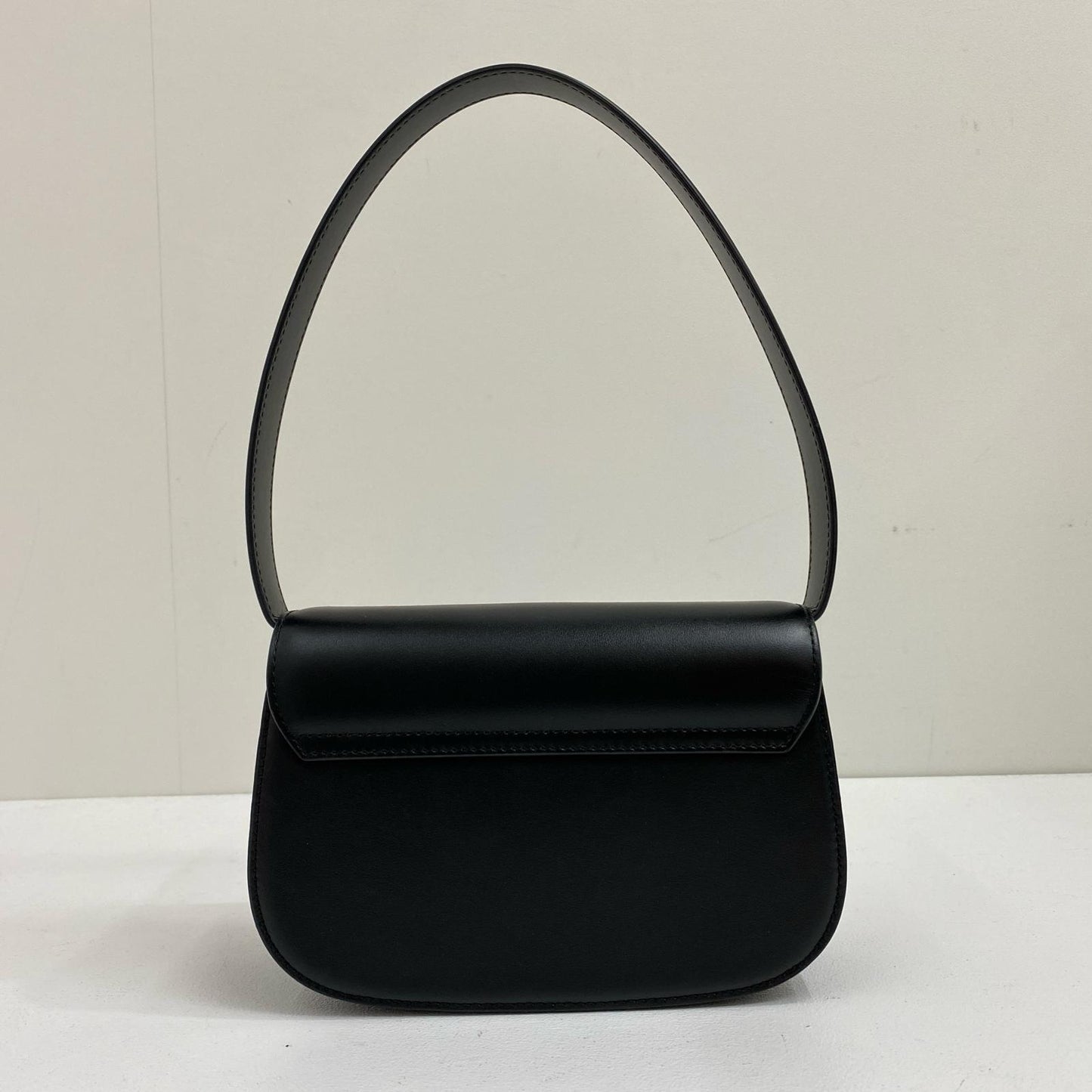 【中古】DIESEL | ディーゼル レザークロスボディバッグ ショルダーバッグ X08396PR818 ブラック【加古川店】
