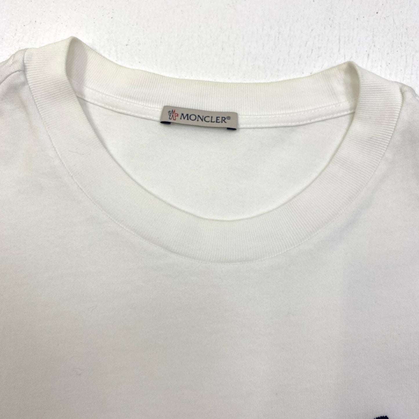 【中古】MONCLER | モンクレール 国内正規品 長袖Ｔシャツ I10918D00002 ホワイト サイズ：S【加古川店】