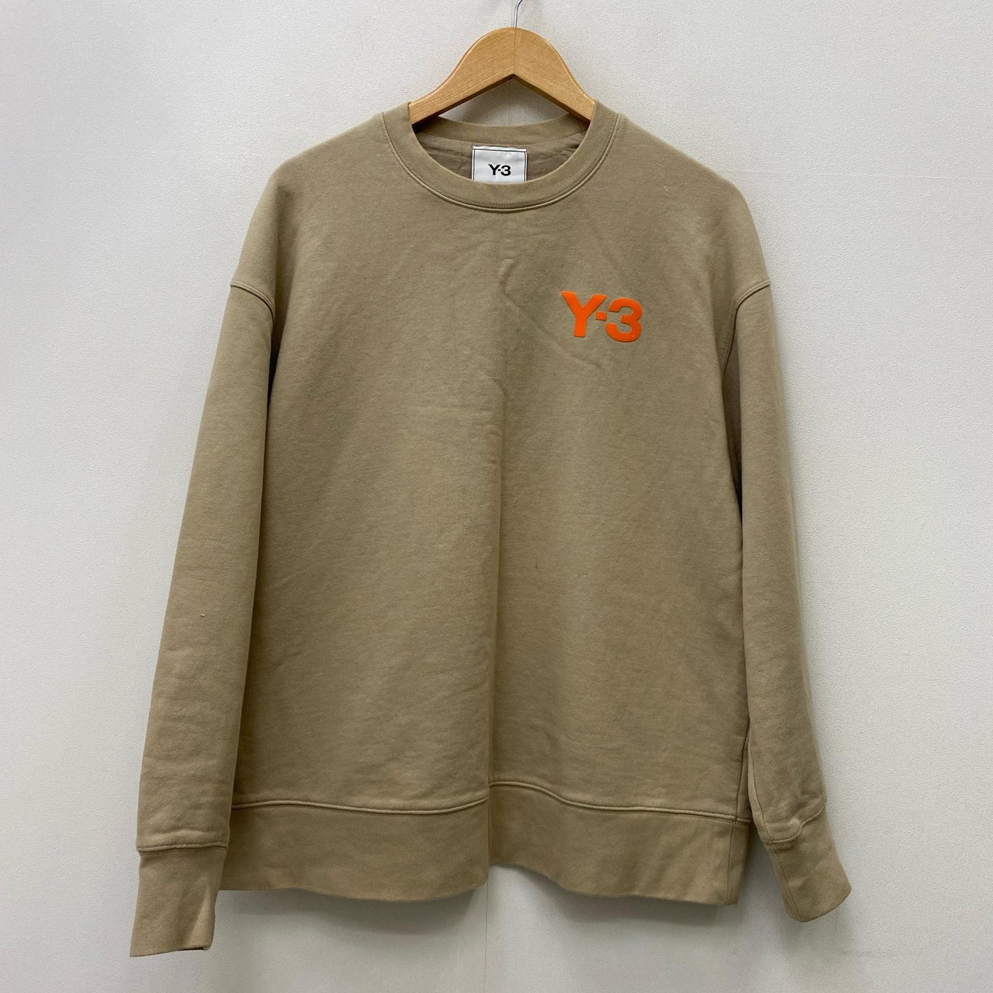 【中古】Y-3 | ワイスリー CLASSIC CHEST LOGO CREW スウェット HT4496 ベージュ サイズ：M【加古川店】