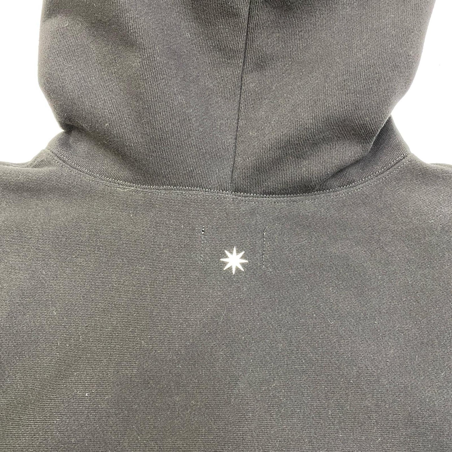 【中古】GDC | ジーディーシー GDC WING hoodie パーカー gd0223 ブラック サイズ：XL【加古川店】