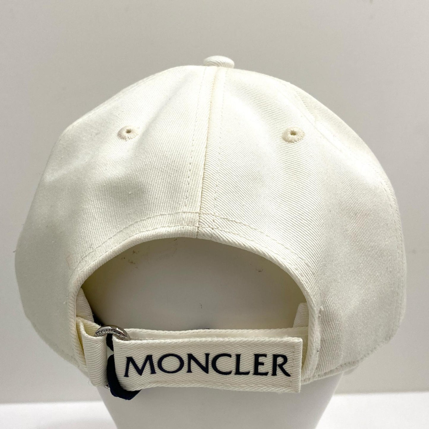 【中古】MONCLER | モンクレール BASEBALL CAP キャップ J10913B00002 ホワイト【加古川店】