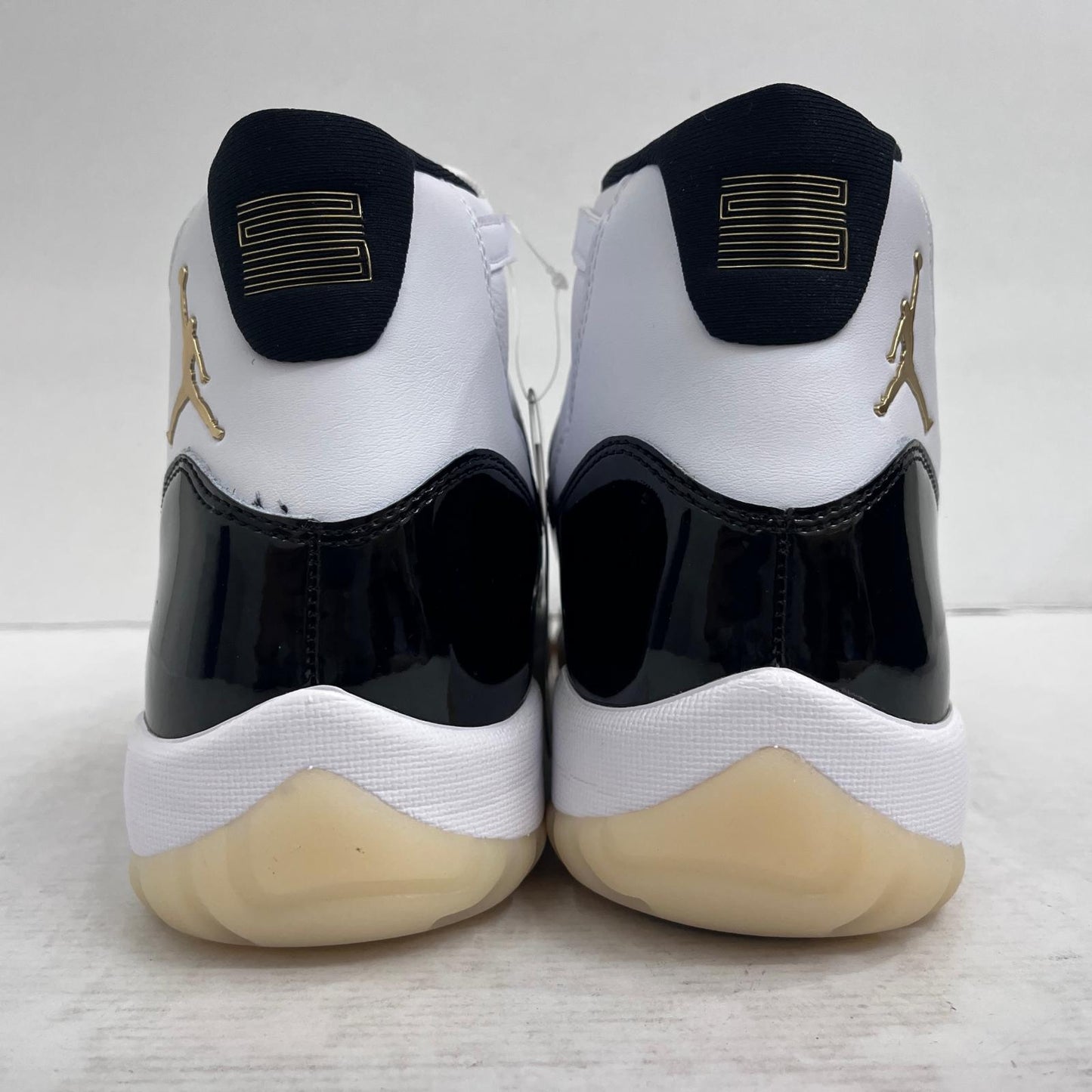 【中古】NIKE | ナイキ Air Jordan 11 Retro Gratitude スニーカー CT8012-170 ホワイト 29cm【加古川店】