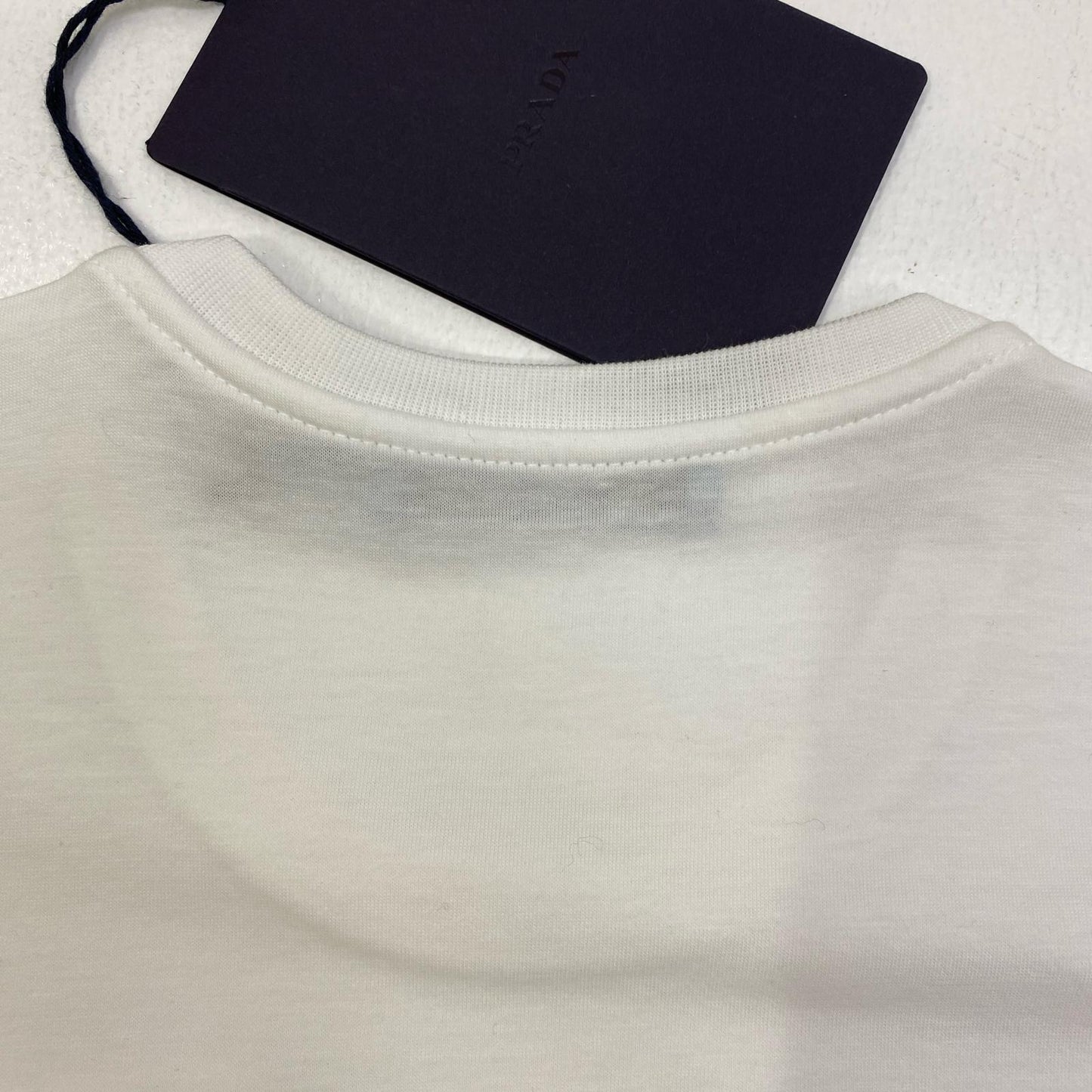 【中古】PRADA | プラダ 半袖Ｔシャツ DNA604 ホワイト サイズ：M【加古川店】