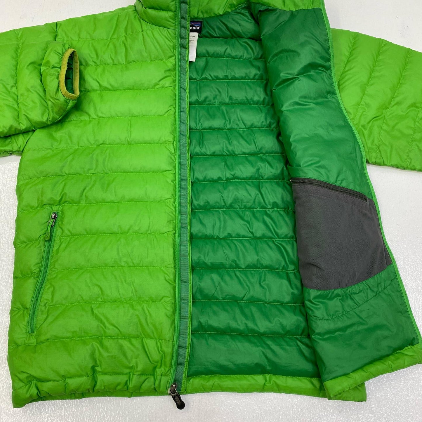 【中古】patagonia | パタゴニア ダウンセーター ダウンジャケット 84672 ライトグリーン サイズ：XS【加古川店】