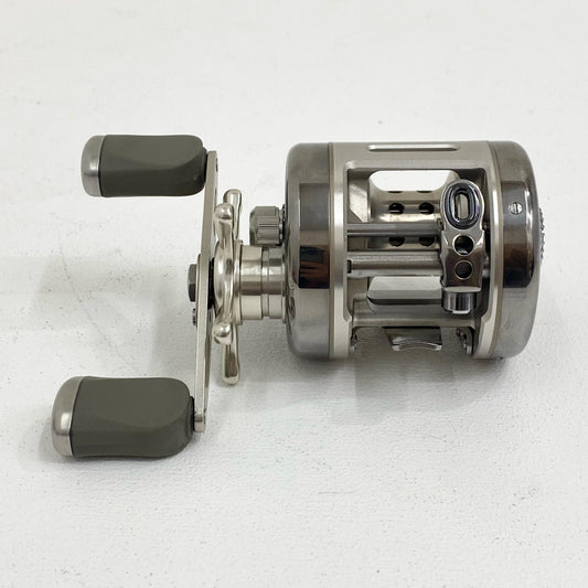 【中古】【フィッシング/釣り/釣具/リール】 【ベイトリール/右ハンドル】RYOBI | リョービ バリウス M300【加古川店】