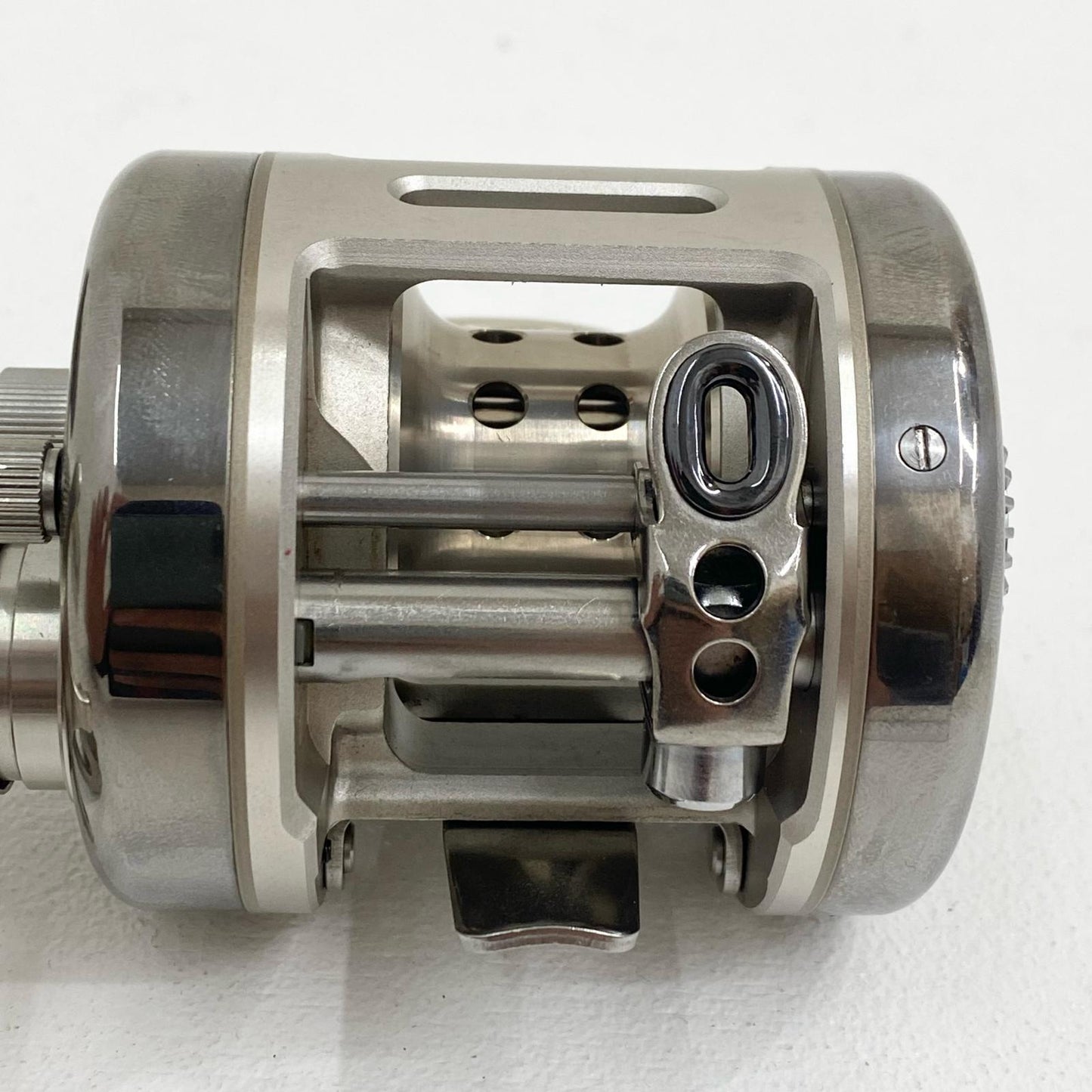 【中古】【フィッシング/釣り/釣具/リール】 【ベイトリール/右ハンドル】RYOBI | リョービ バリウス M300【加古川店】