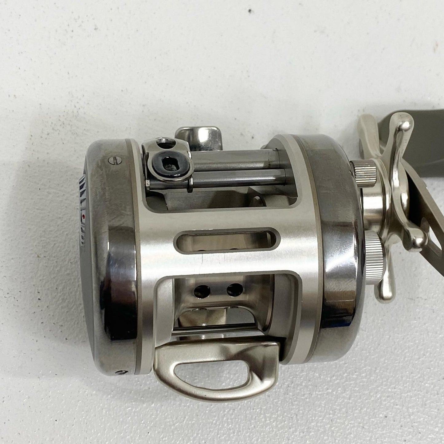 【中古】【フィッシング/釣り/釣具/リール】 【ベイトリール/右ハンドル】RYOBI | リョービ バリウス M300【加古川店】