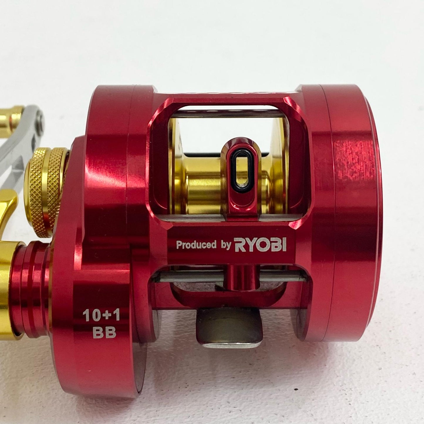 【中古】【フィッシング/釣り/釣具/リール】 【ベイトリール/右ハンドル】RYOBI | リョービ RANMI FIGHT SHARKS【加古川店】