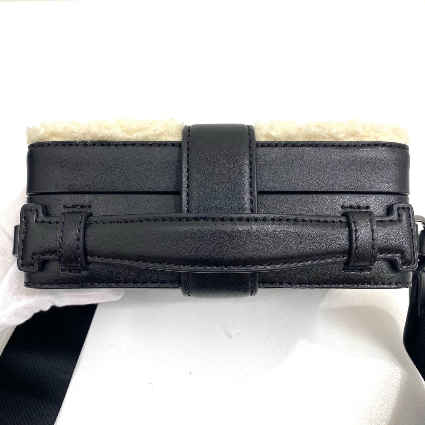 【中古】Michael Kors | マイケルコース COOPER スウェード ボディバッグ ブラック【加古川店】