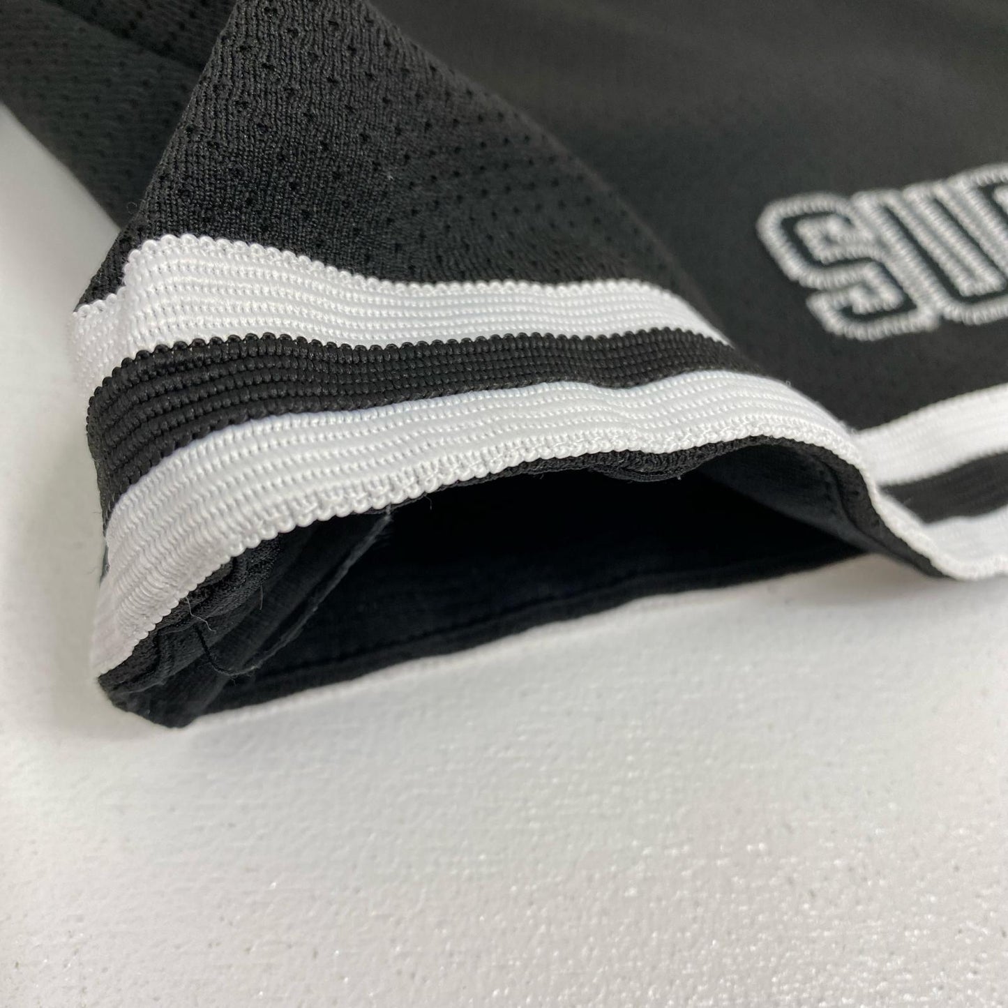 Supreme | シュプリーム FAUX CROC BASKETBALL SHORT ハーフパンツ ブラック Mサイズ 22SS H ショートパンツ ブラック サイズ：M【加古川店】