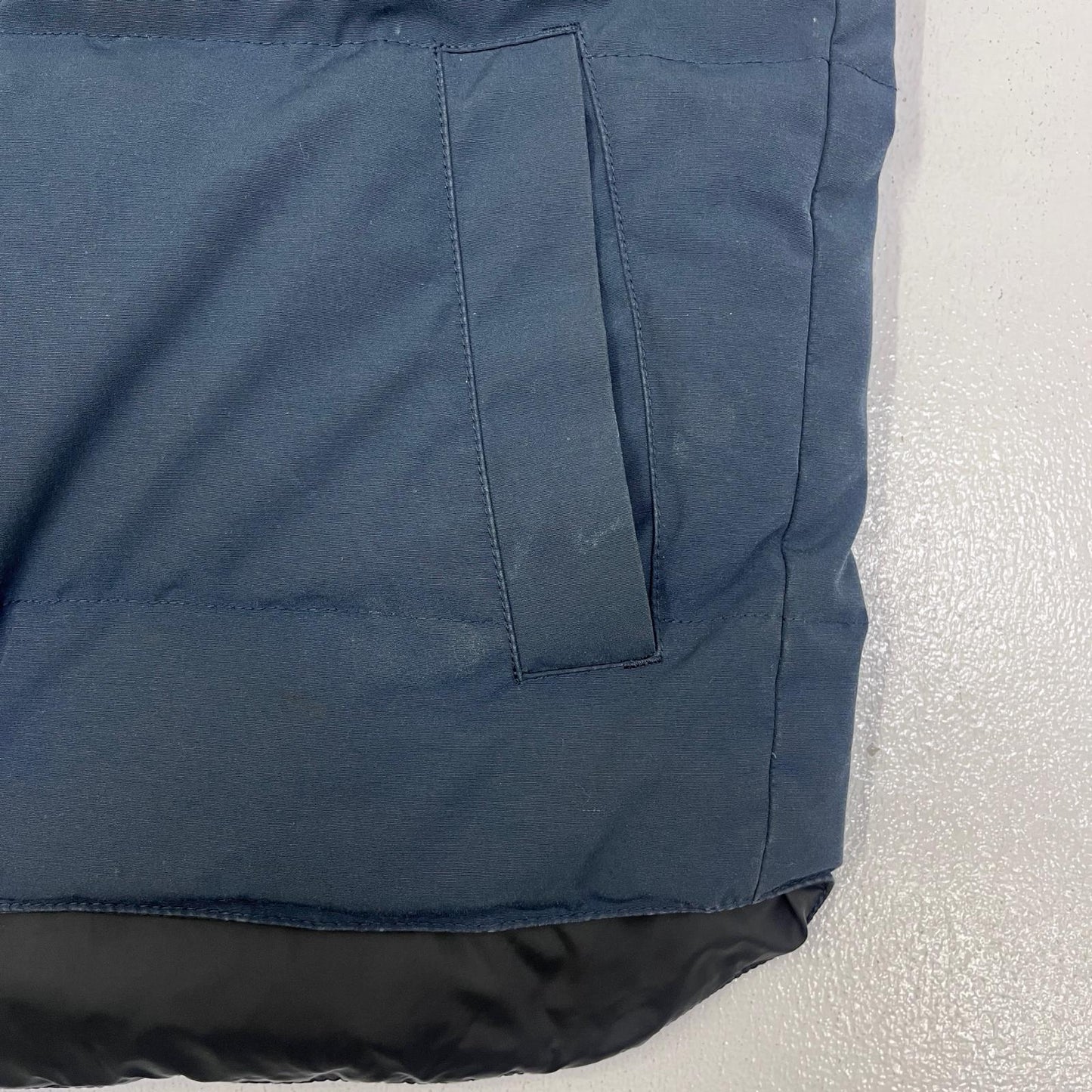 【中古】CANADA GOOSE | カナダグース GARSON VEST ダウンベスト 4151M ネイビー サイズ：S【加古川店】