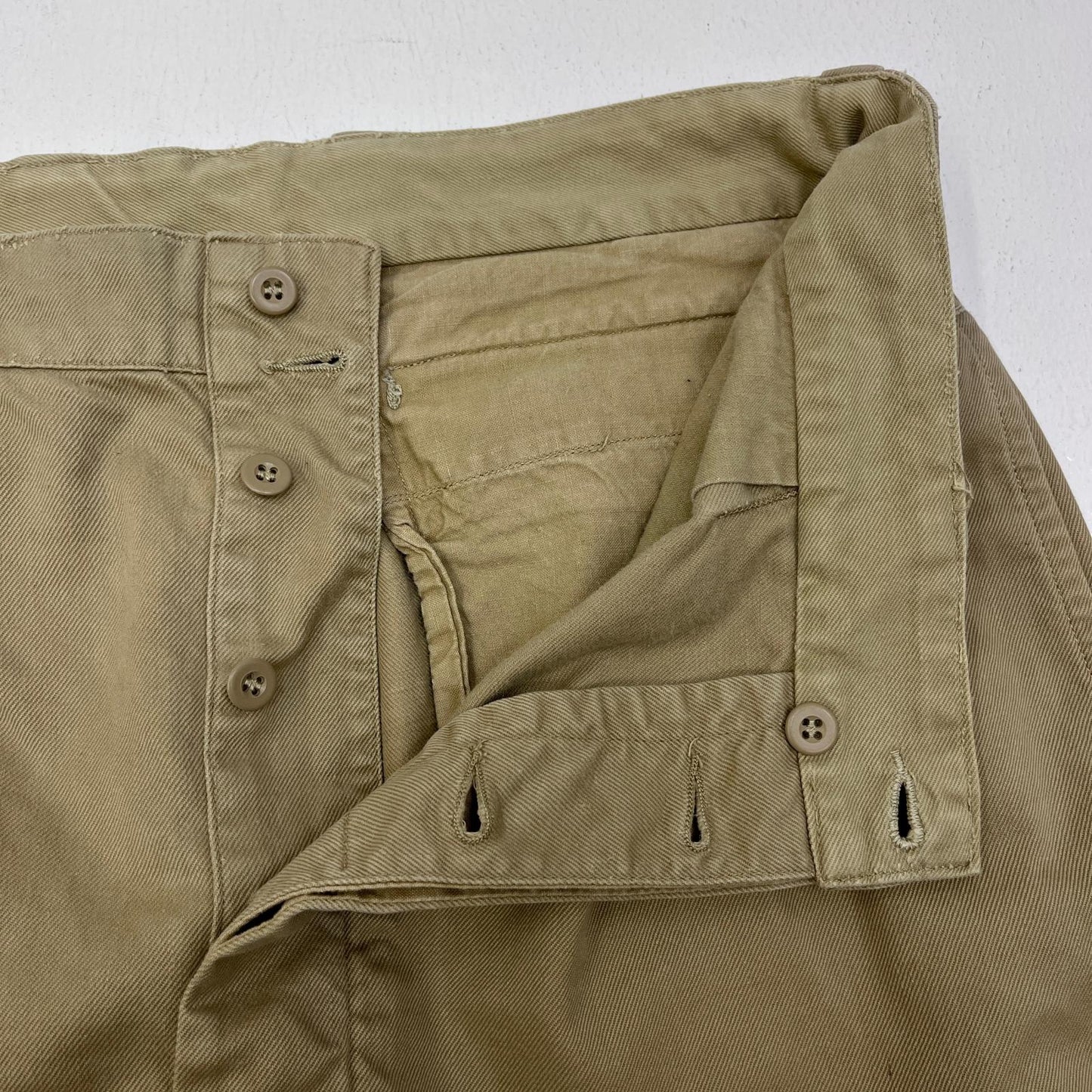 【中古】MILITARY衣料 | ミリタリーイリョウ フランス軍:M52 後期 チノパンツ ベージュ サイズ：35【加古川店】