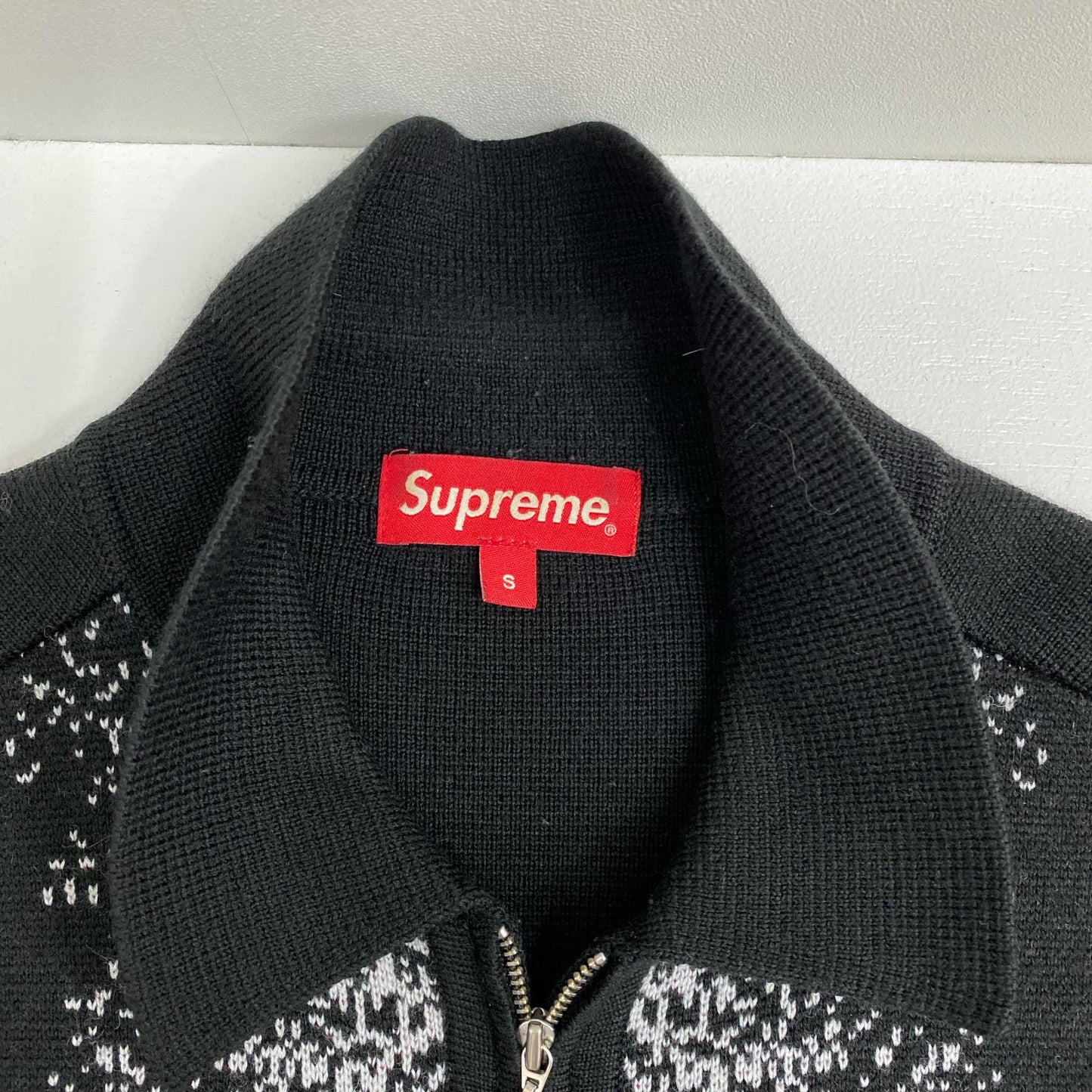 Supreme | シュプリーム Gradient Stripe Zip Up カーディガン Sサイズ 22SS カーディガン サイズ：S
